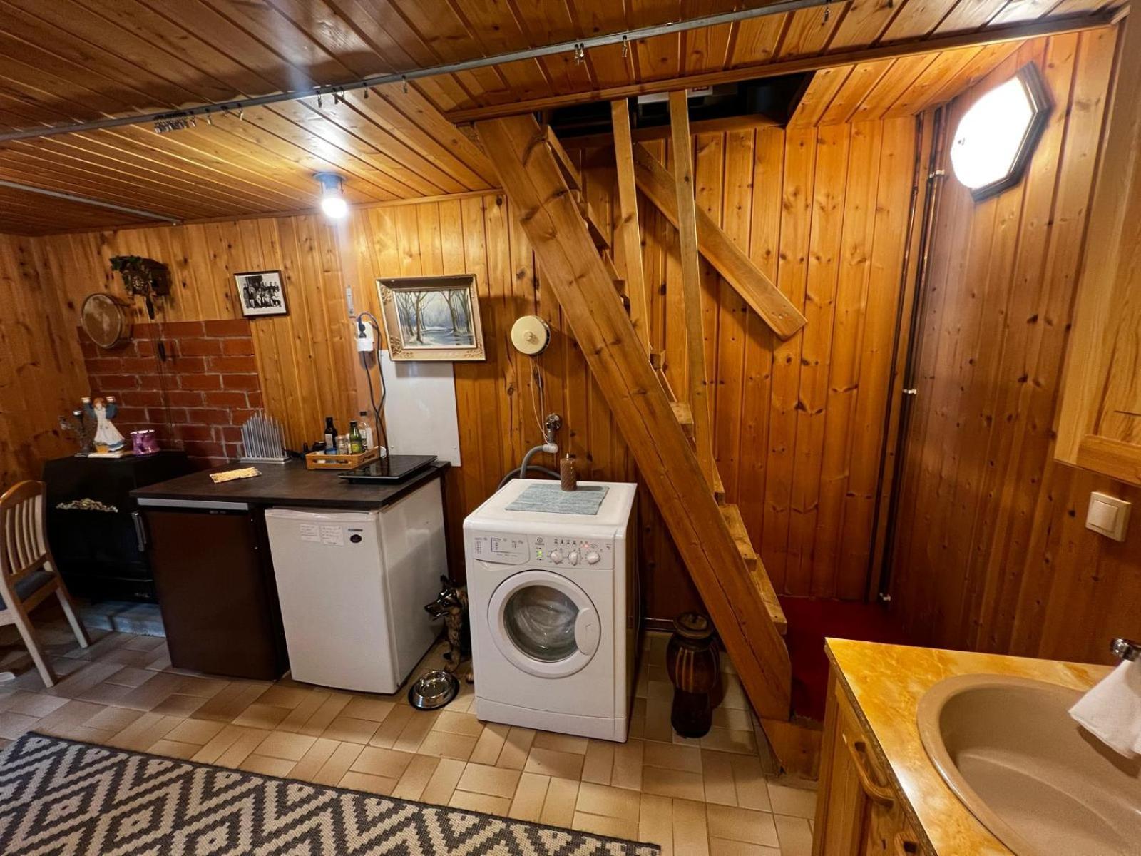 Adorable 1-Bedroom Cottage/Guesthouse In Kittilae Extérieur photo